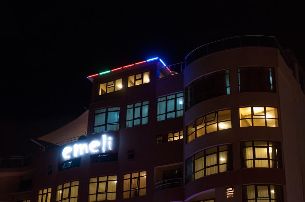 Eddy Suites, Emeli Hotel Nairobi Ngoại thất bức ảnh