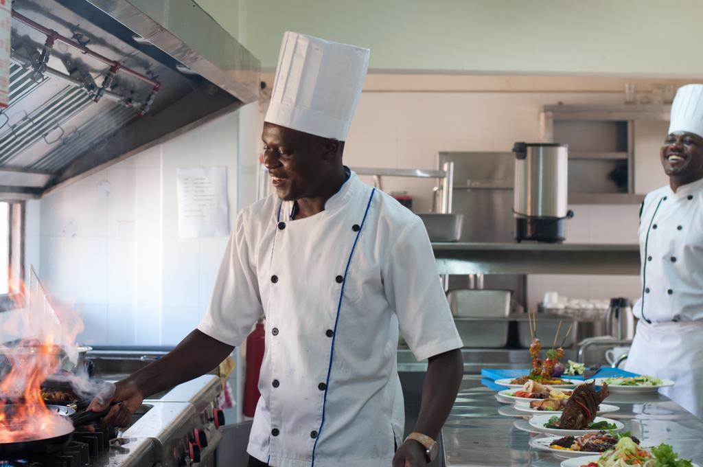 Eddy Suites, Emeli Hotel Nairobi Ngoại thất bức ảnh