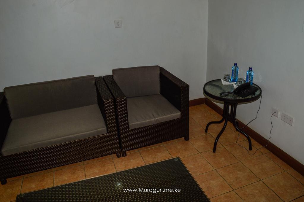 Eddy Suites, Emeli Hotel Nairobi Phòng bức ảnh