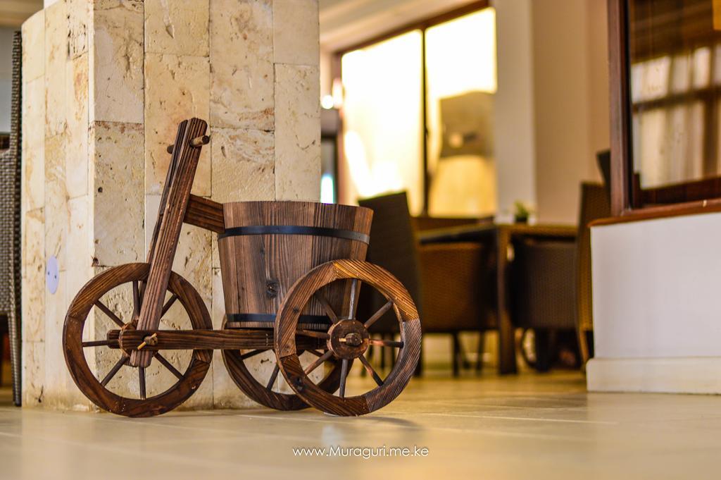 Eddy Suites, Emeli Hotel Nairobi Ngoại thất bức ảnh
